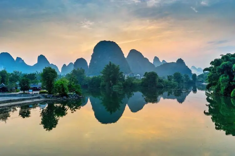 智能系统智慧工厂电子